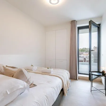 Appartamento Huswell - Modern Located On The Square Of De Panne